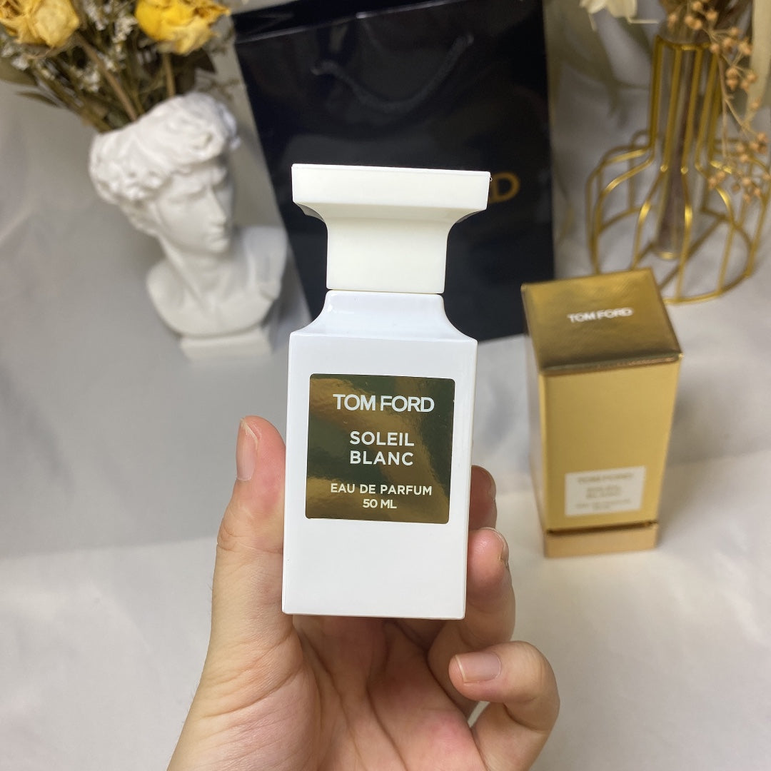 Soleil Blanc Eau de Parfum