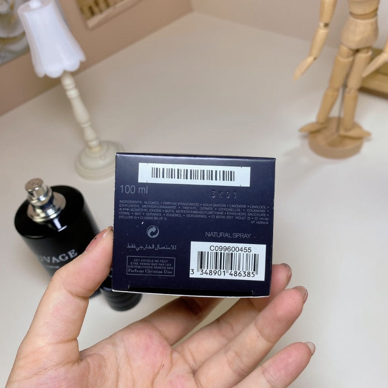 SAUVAGE PARFUM