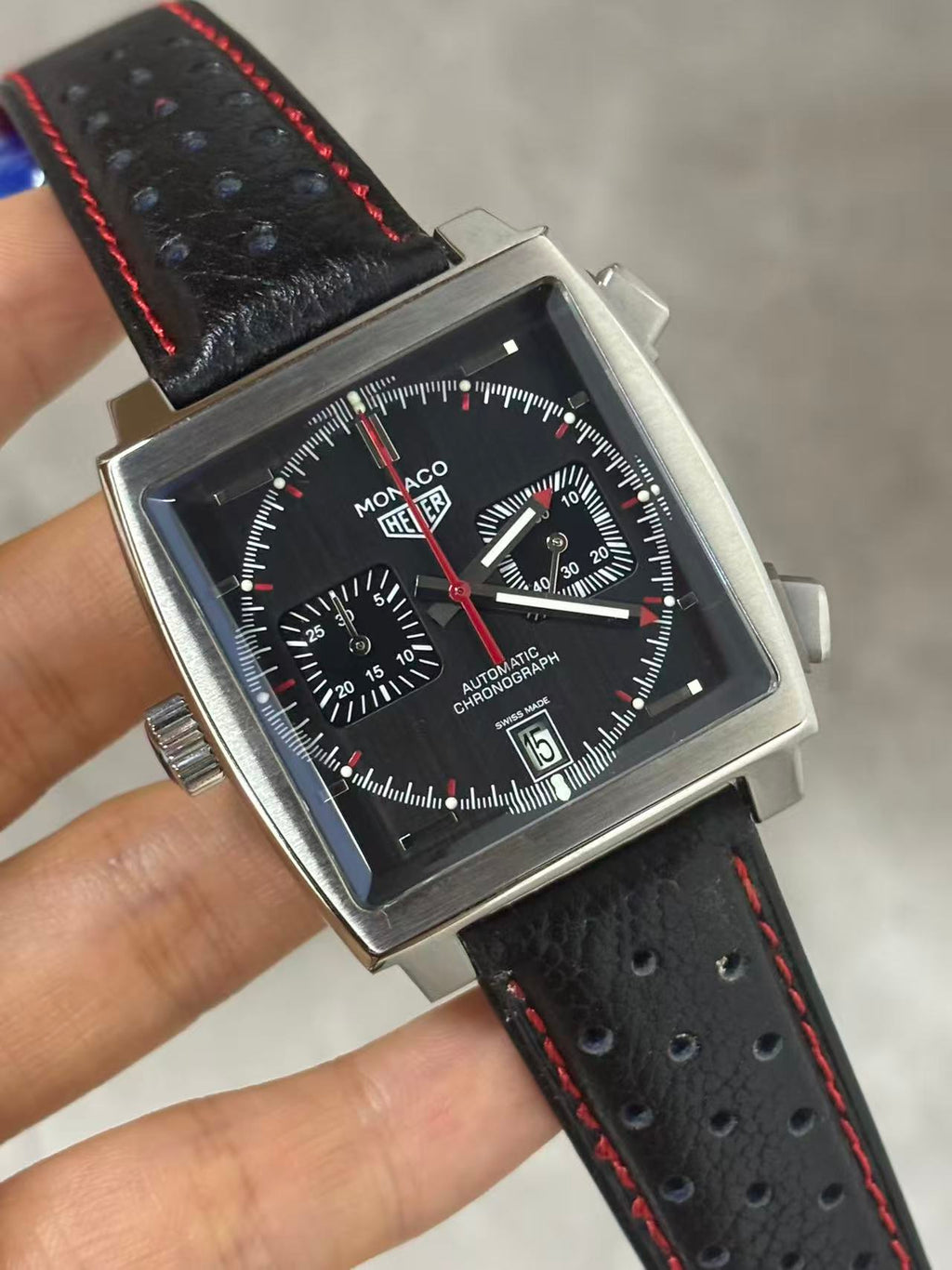 Men's Quartz Watch – 40mm [#TAG-MON]