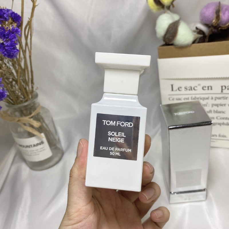 SOLEIL BLANC EAU DE PARFUM