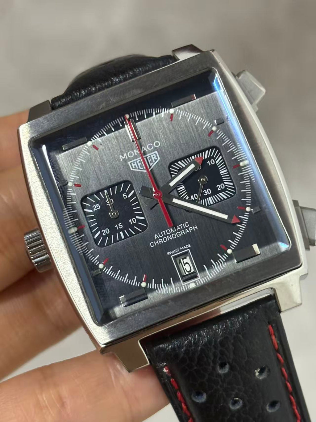 Men's Quartz Watch – 40mm [#TAG-MON]