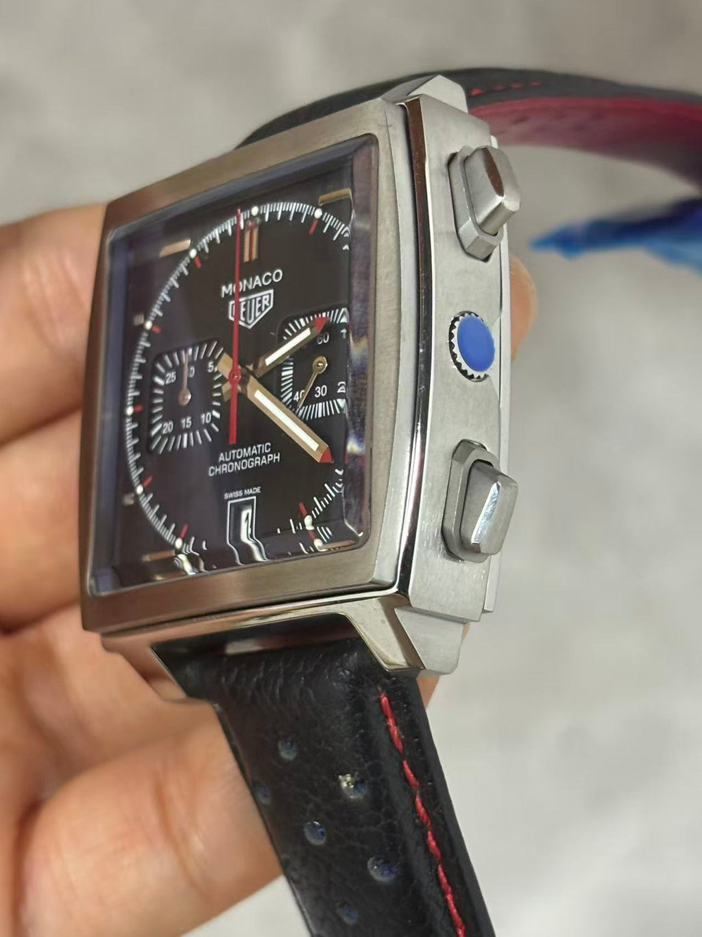 Men's Quartz Watch – 40mm [#TAG-MON]